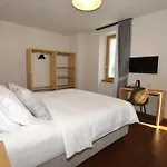 Grey Castle Garni&suite 2*