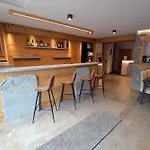 Grey Castle Garni&suite ホテル
