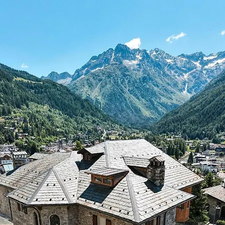 Grey Castle Garni&suite 2*