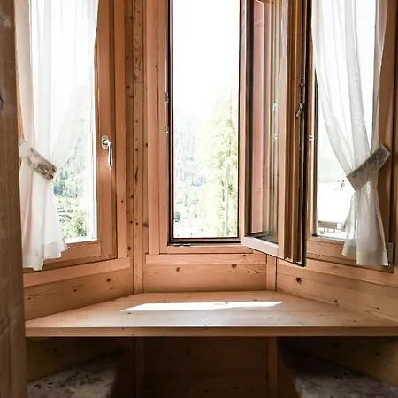 Grey Castle Garni&suite 2* Ponte Di Legno