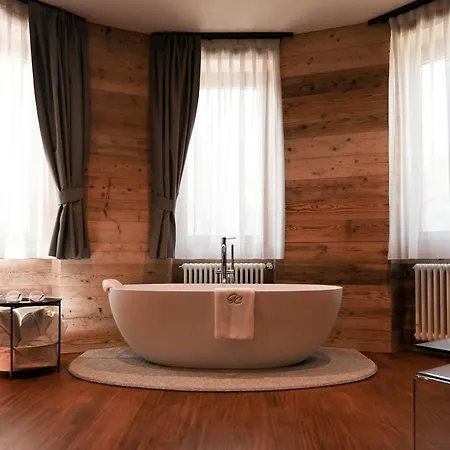 Grey Castle Garnì&suite Hotel