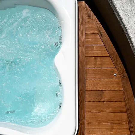 Hotel Grey Castle Garnì&suite Ponte Di Legno