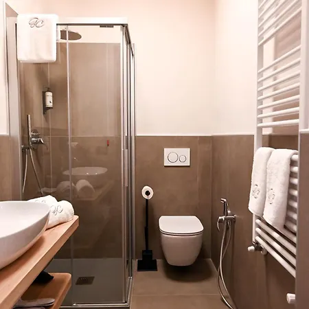 Grey Castle Garnì&suite Hotel 2*