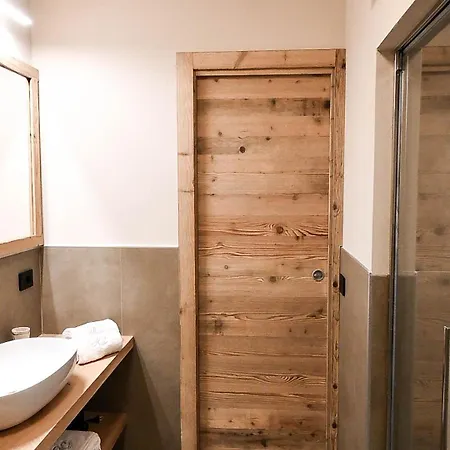 Grey Castle Garnì&suite Hotel