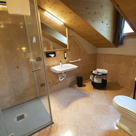 Grey Castle Garni&suite