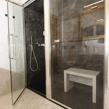 Grey Castle Garni&suite