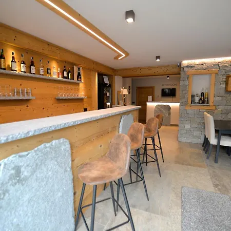Grey Castle Garni&suite 2*